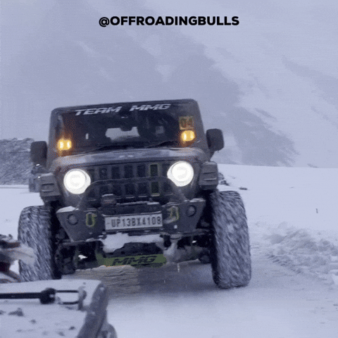 Truck Mahindra GIF