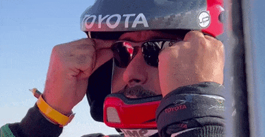 200.gif?cid=fc005b08a80376af86e802a5056d327f93b0607baecdac2c&rid=200.gif&ct=g