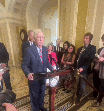 giphy.gif?cid=790b76110em3yc9oqu4im8tln7