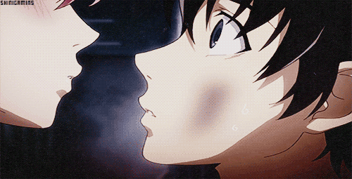 Anime Kiss Gifs Get The Best Gif On Giphy