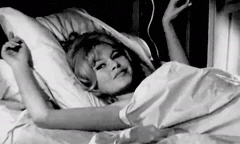 Annabellabardot GIF