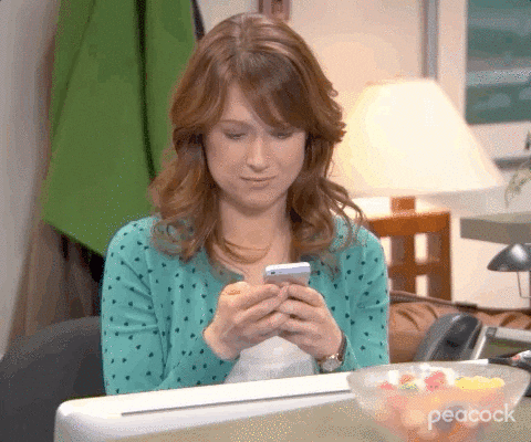 pam-the-office-texting