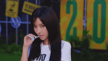 Soyeon GIF