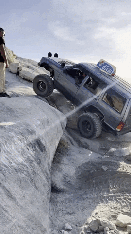 Jeep Chicken Rock Subaru GIF