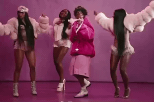 Monaleo GIF