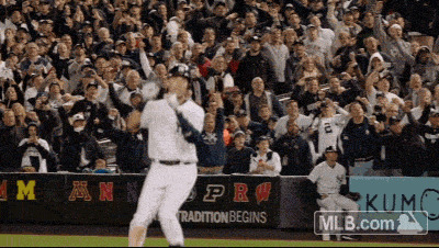 Jeter Dive GIF - Jeter Dive - Discover & Share GIFs