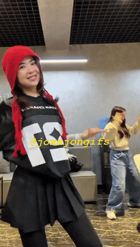 Rayxonmi GIF