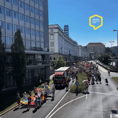 Rainbow Wow GIF by Linz News