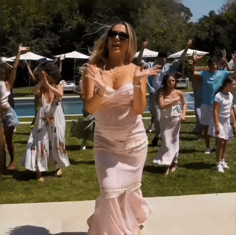 Sabrina Carpenter Dancing GIF