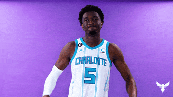 Mark Williams Thumbs Down GIF by Charlotte Hornets