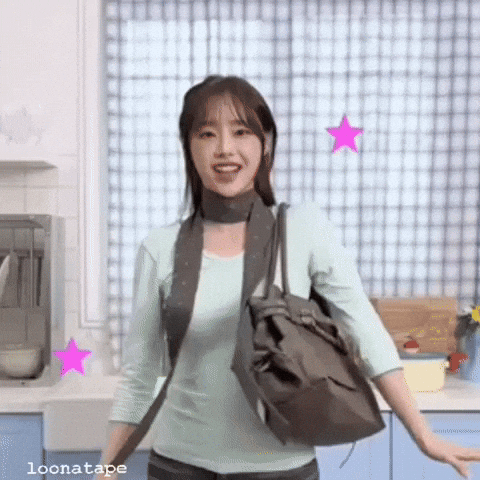 Kim Jiwoo Loona Chuu GIF