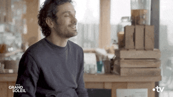 Jonathan Yes GIF by Un si grand soleil