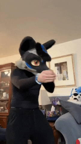 Armiegen GIF
