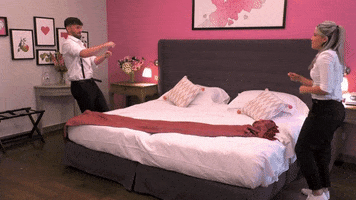 Romance Entertainment GIF by First Dates