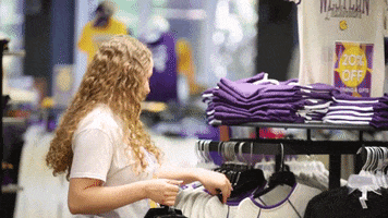 college swag GIF by Western Illinois University