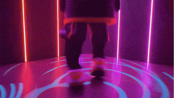 Baggy GIF by basic-fit