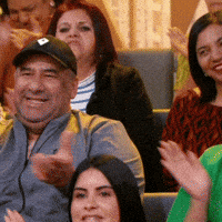 Casos De Familia Plateia GIF by SBT - Sistema Brasileiro de Televisão