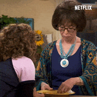 rita moreno familia GIF by NETFLIX