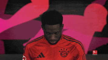 Look Up Fc Bayern GIF by Bundesliga