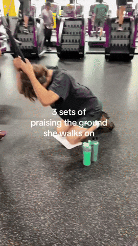 Hudsonstuffy GIF