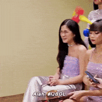 Bonk Bini GIF