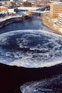 Out of This World: 'Alien' Disk of Ice Formed in Maine River