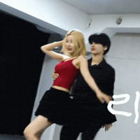 Aria Xin GIF
