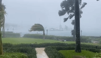 Hurricane Fiona Lashes Turks and Caicos Amid Warnings of 'Life-Threatening Flash Flooding'