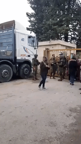 Israeli Forces Block Entrance to West Bank University