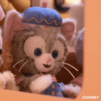 Friends Travel GIF by Hong Kong Disneyland