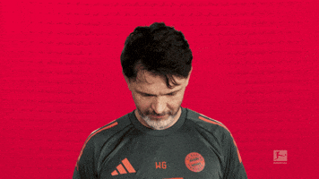 Look Up Fc Bayern GIF by Bundesliga