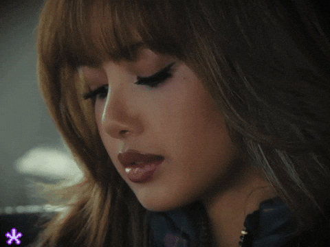 Lisa Blackpink GIF