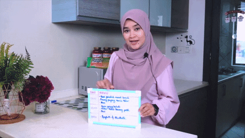 adiputri giphygifmaker GIF