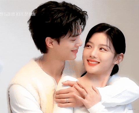 Song Kang Mi Demonio GIF