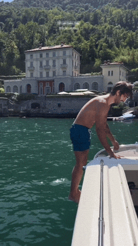 comoyachting giphyupload Como comoyachting comoboat GIF
