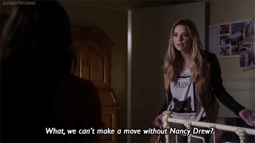 pretty little liars hanna GIF