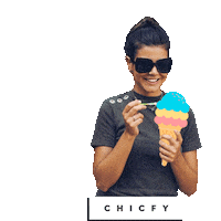 claro que si guapi ice cream Sticker by Chicfy