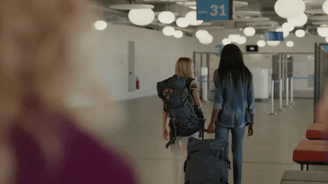 Emmy Leaving GIF by Un si grand soleil