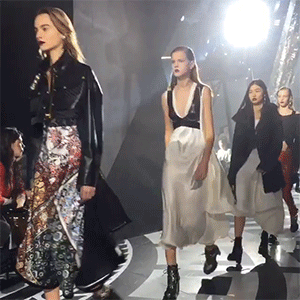 louis vuitton GIF
