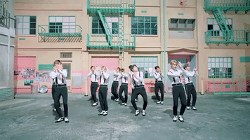 kpop k-pop seventeen k pop GIF