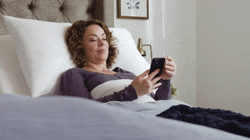 drmehmetoz sleep goodnight texting bedtime GIF