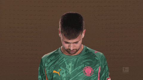 Look Up St Pauli GIF by Bundesliga