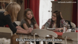 ariel winter GIF