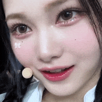 K Pop Kiss GIF