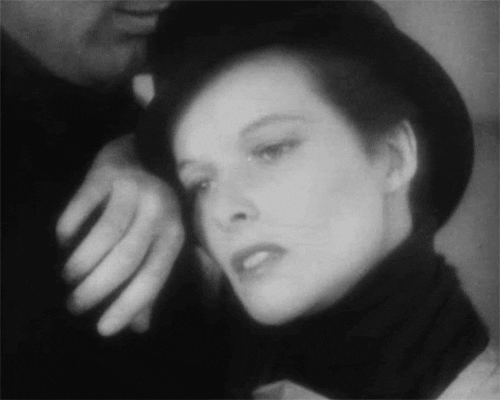 katharine hepburn shit quality but thats cause i downloaded it w/e i dont even think i own this movie which is a damn GIF by Maudit