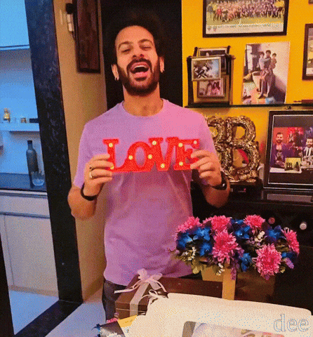 Karanveermehra GIF