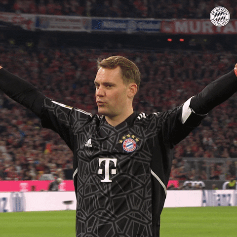 Happy Hands Up GIF by FC Bayern Munich