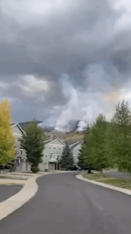 Ptarmigan Fire Smoke Fills Sky in Silverthorne, Colorado