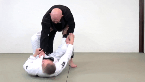 ritchieyip giphygifmaker bjj triangle choke shallow lasso GIF