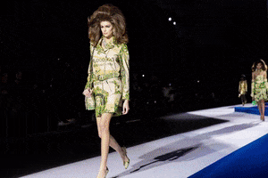 fashion runway GIF by serichai
